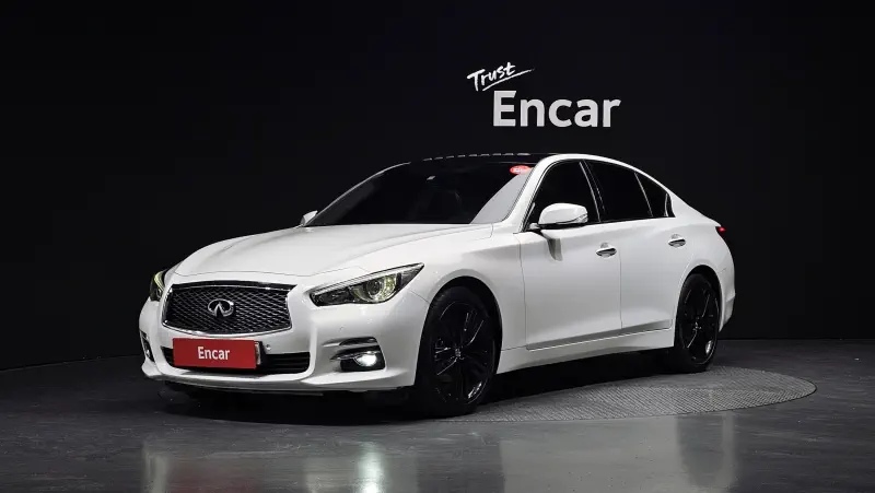 Infiniti Q50