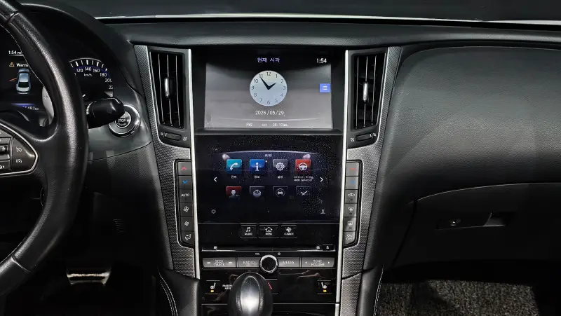 Infiniti Q50