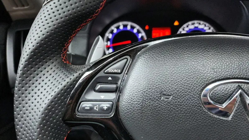 Infiniti G37