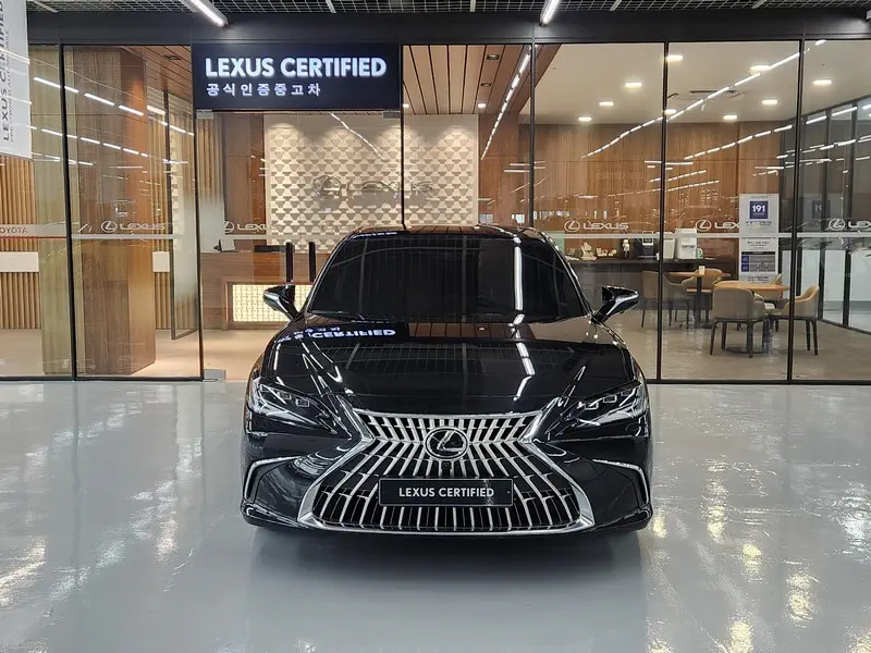 Lexus ES300h