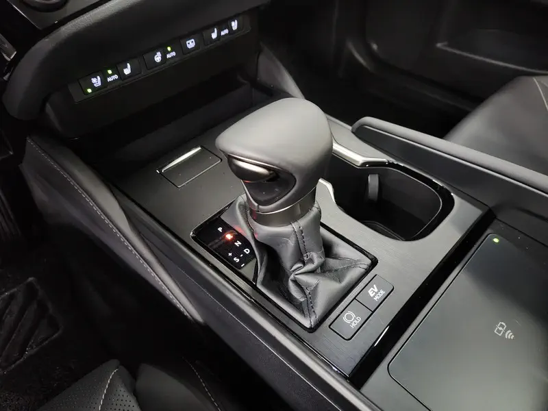 Lexus ES300h