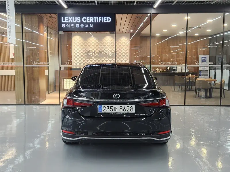 Lexus ES300h