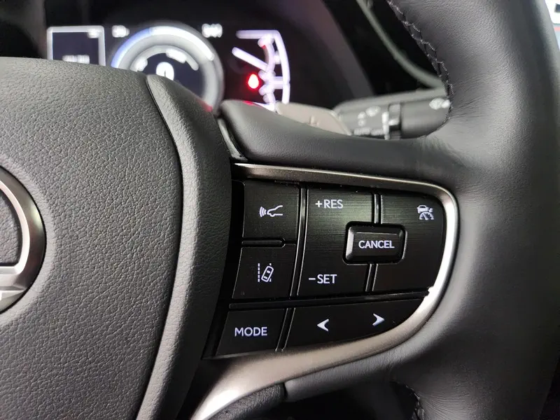 Lexus ES300h