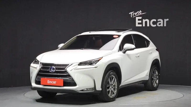 Lexus NX300h