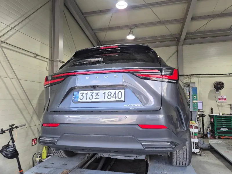 Lexus NX350h