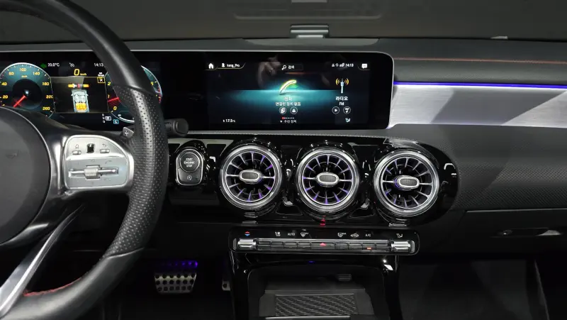 Mercedes-Benz CLA-Class