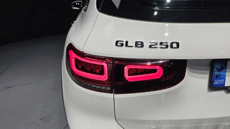 Mercedes-Benz GLB-Class