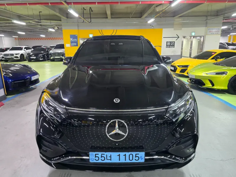 Mercedes-Benz EQS SUV