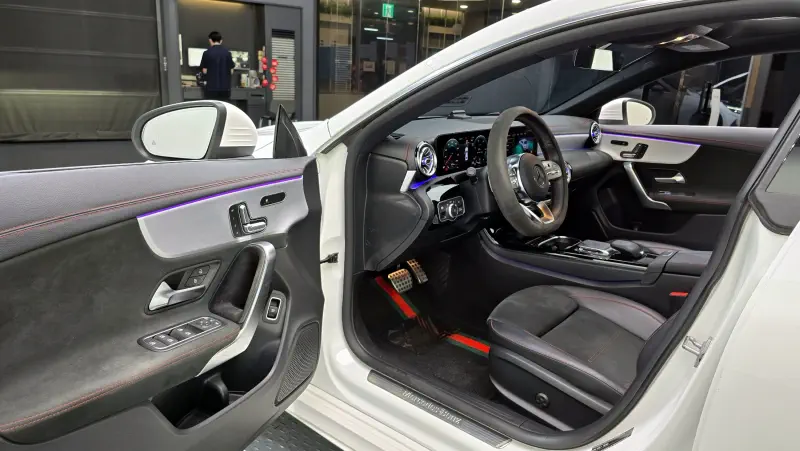 Mercedes-Benz CLA-Class