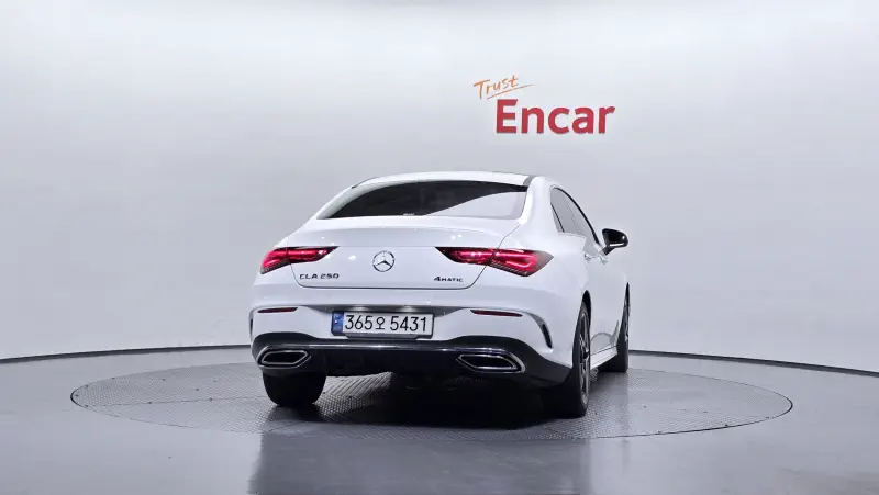 Mercedes-Benz CLA-Class
