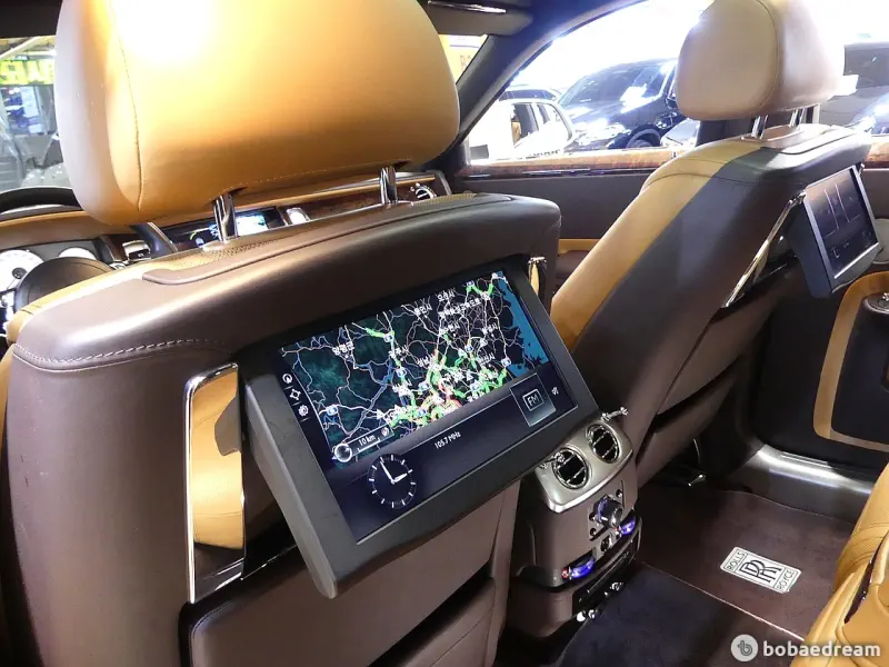 Rolls-Royce GHOST