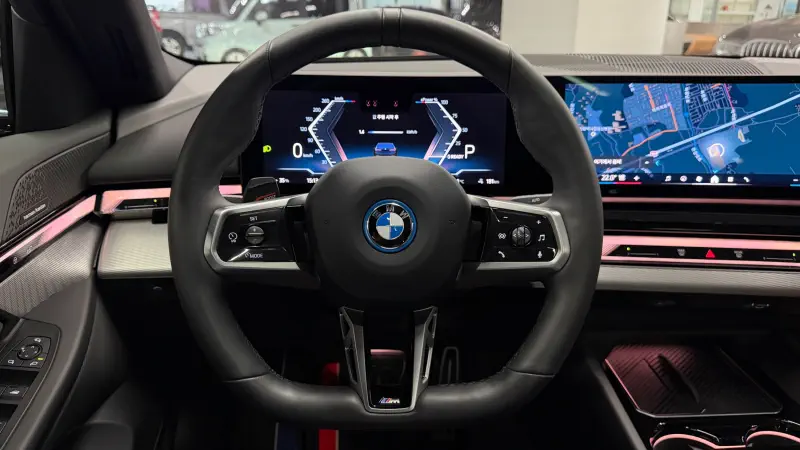 BMW i5