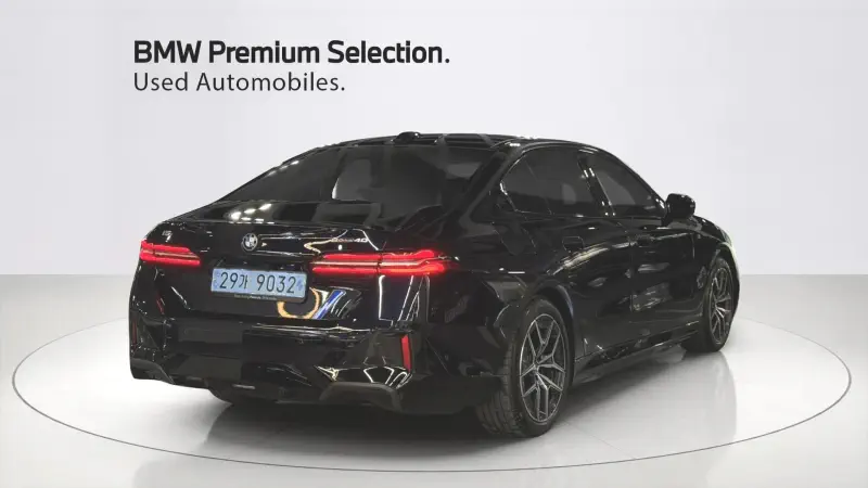 BMW i5