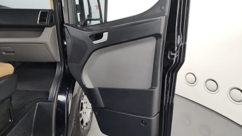 Hyundai H1