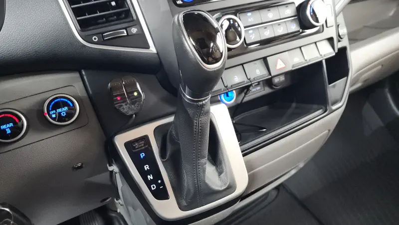 Hyundai H1