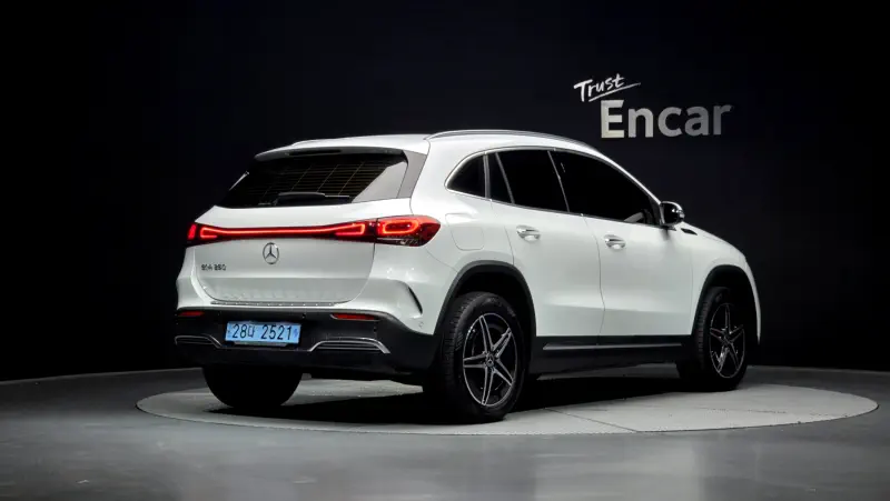 Mercedes-Benz EQA