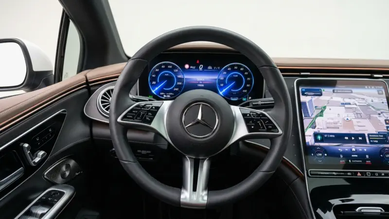 Mercedes-Benz EQE