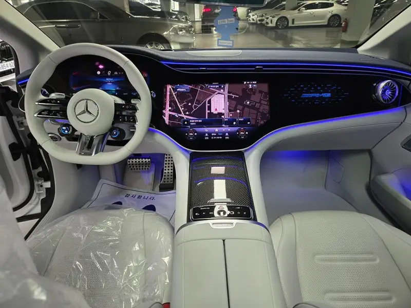 Mercedes-Benz EQE