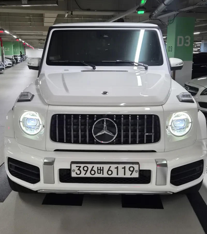 Mercedes-Benz G-Class