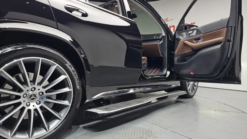 Mercedes-Benz GLE-Class