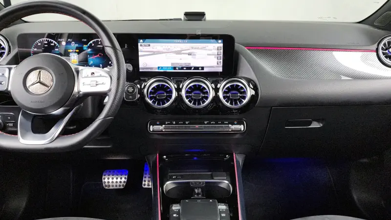 Mercedes-Benz GLA-Class