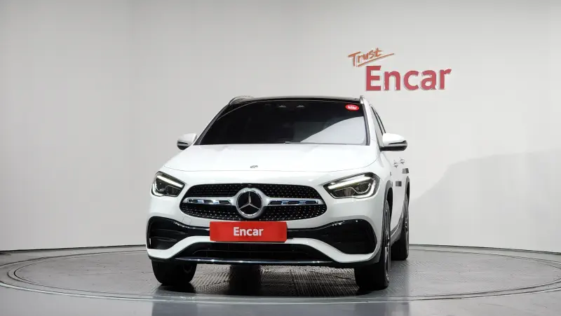 Mercedes-Benz GLA-Class
