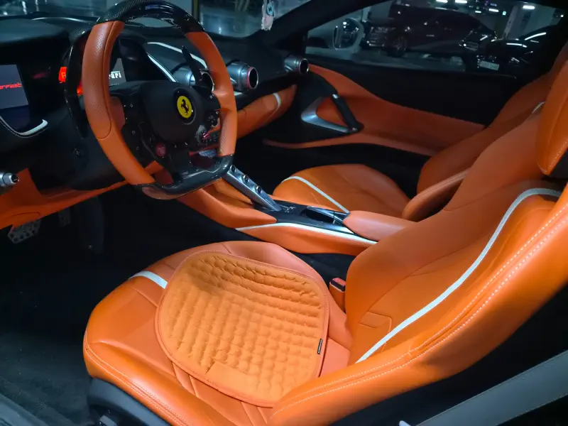 Ferrari 812