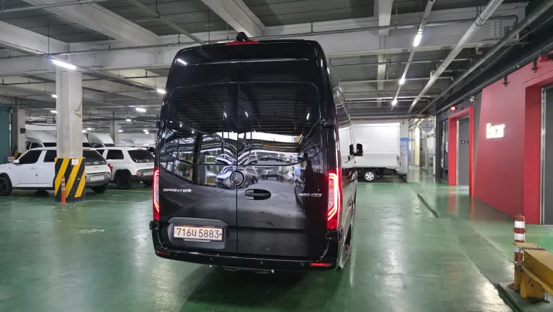 Mercedes-Benz Sprinter