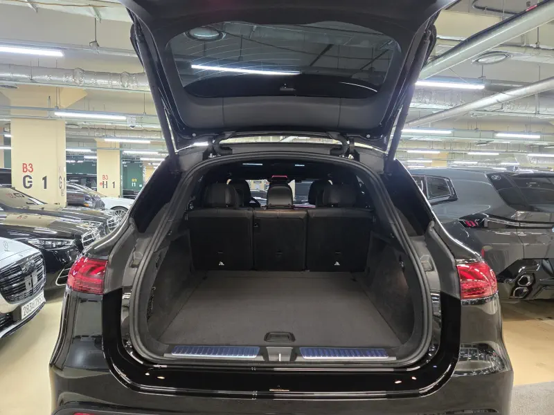 Mercedes-Benz EQS SUV