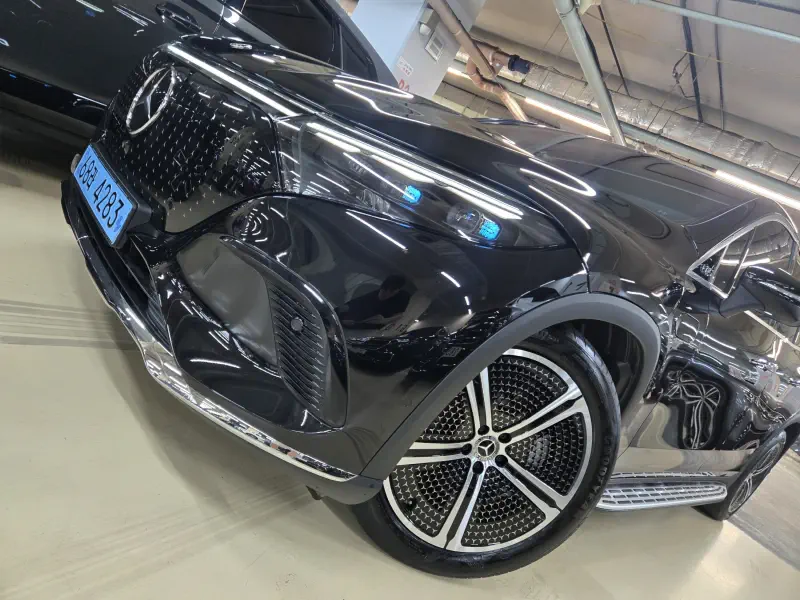 Mercedes-Benz EQS SUV