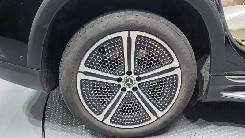 Mercedes-Benz EQS SUV
