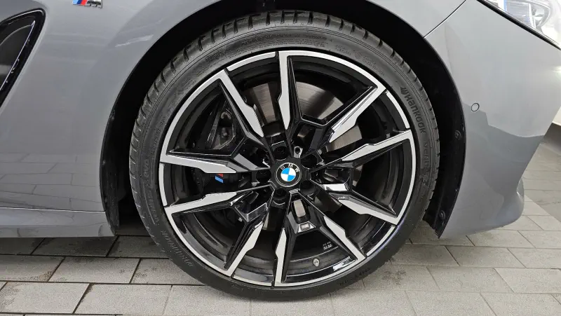 BMW 8-Series