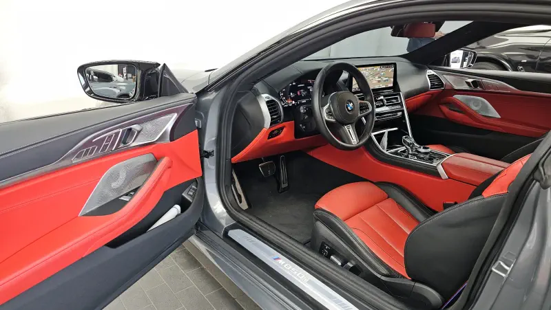 BMW 8-Series
