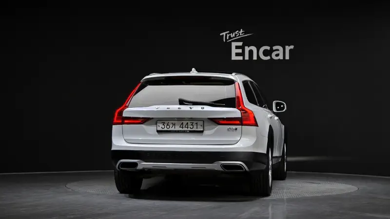 Volvo V90