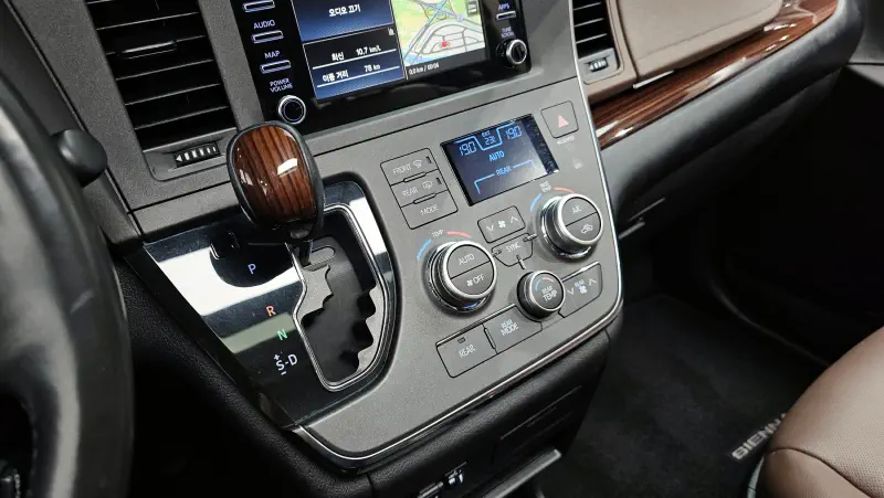 Toyota Sienna