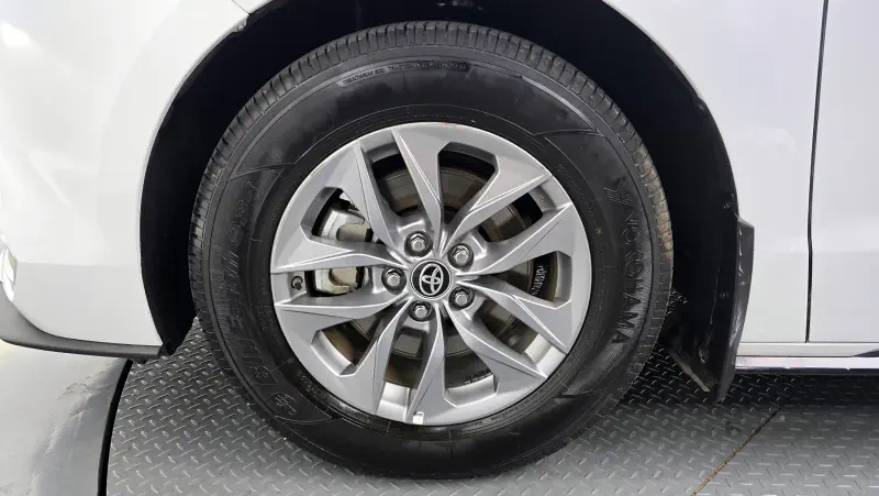 Toyota Sienna