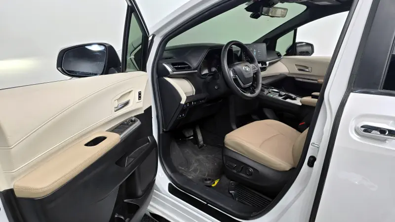 Toyota Sienna