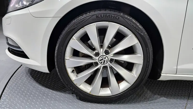 Volkswagen Passat CC