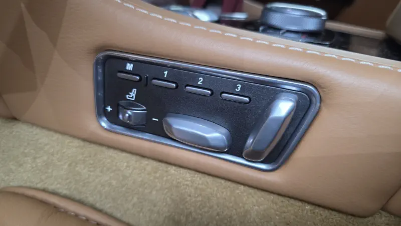 Aston Martin Rapide