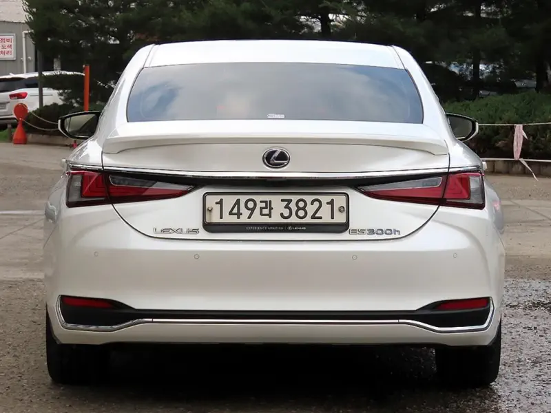 Lexus ES300h