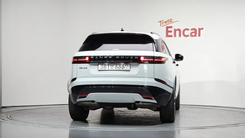 Land Rover Range Rover Velar