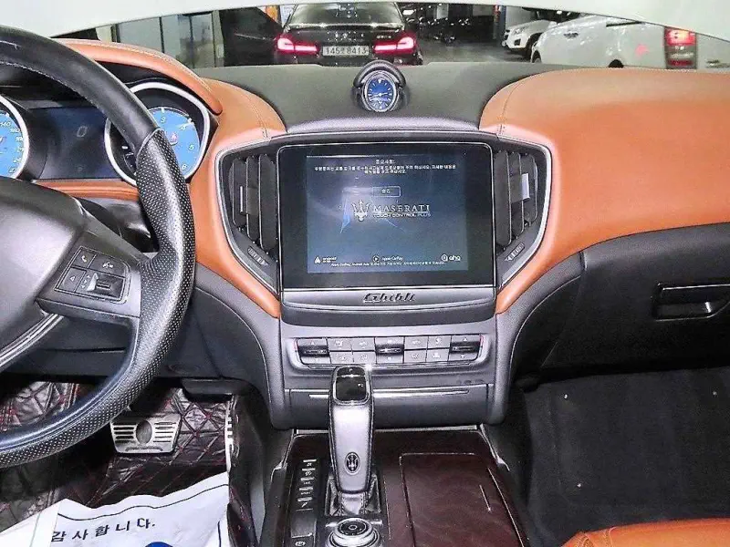 Maserati Ghibli