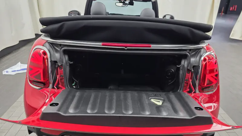 MINI Cabrio