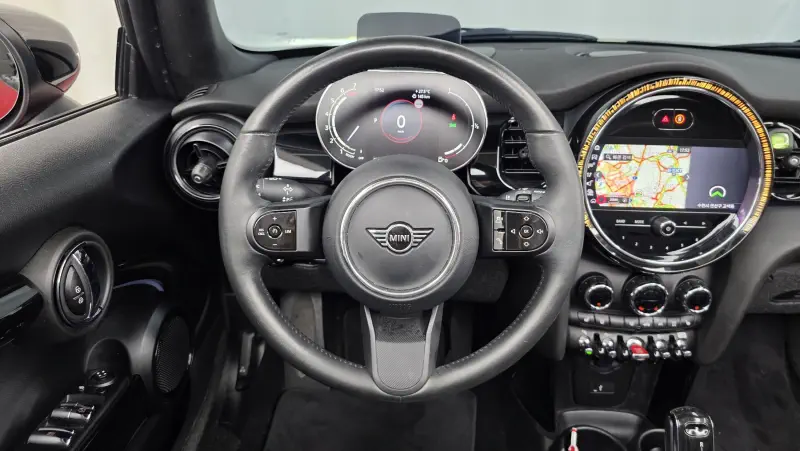 MINI Cabrio