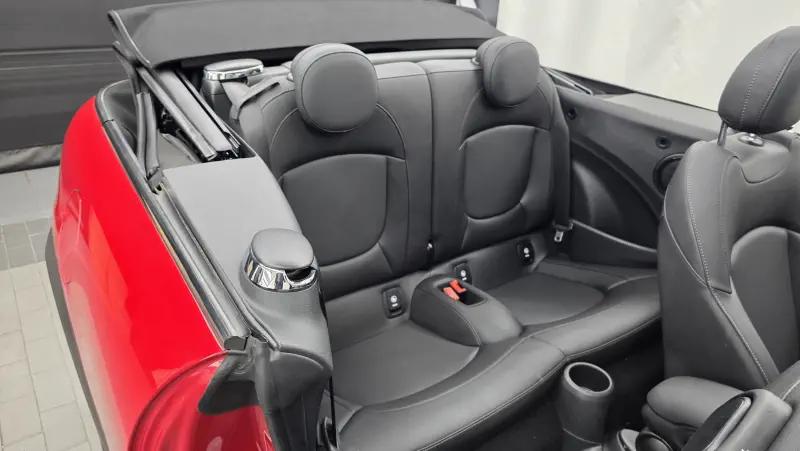 MINI Cabrio
