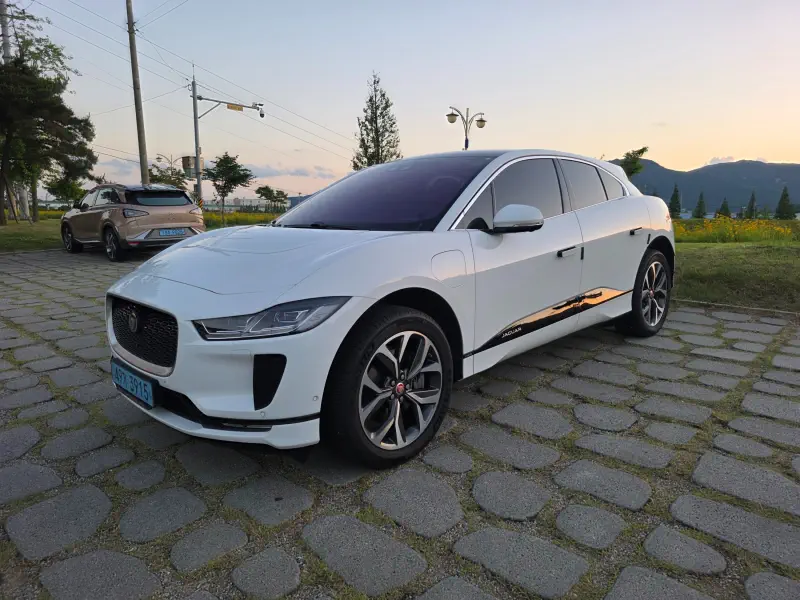 Jaguar I-Pace