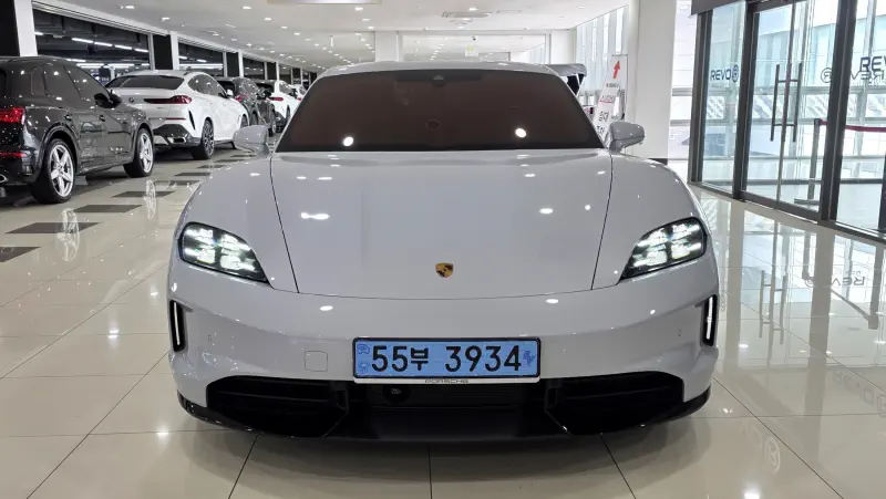 Porsche Taycan