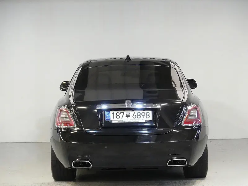 Rolls-Royce GHOST
