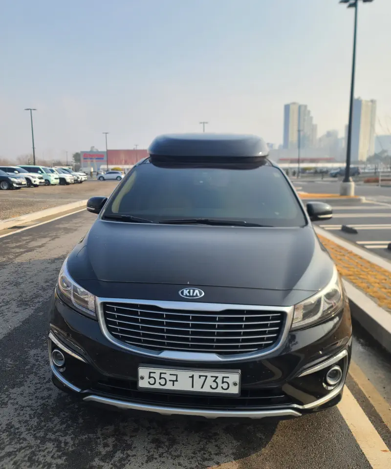 Kia Carnival