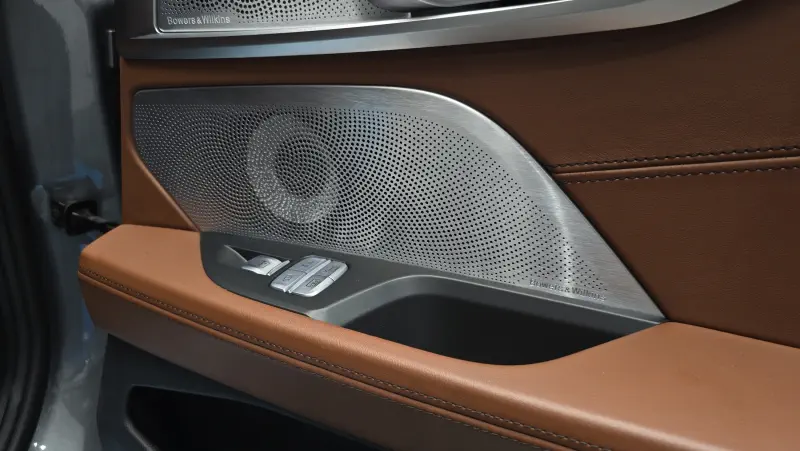 BMW 8-Series